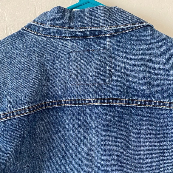 Levi’s Denim Jacket - Picture 11 of 13